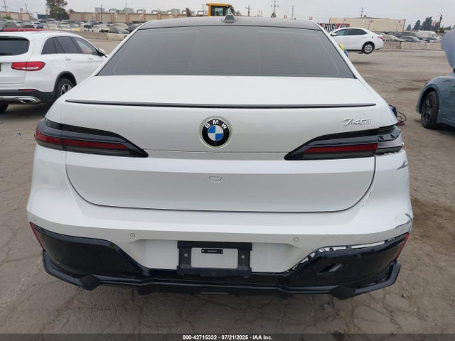 BMW 2024 2024 WBA23EH00RCS81677 Image 15