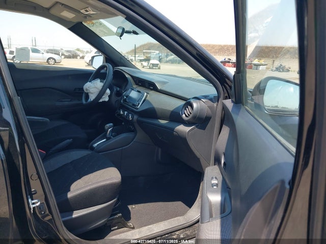 3N1CP5CU6JL507383 Nissan 2018