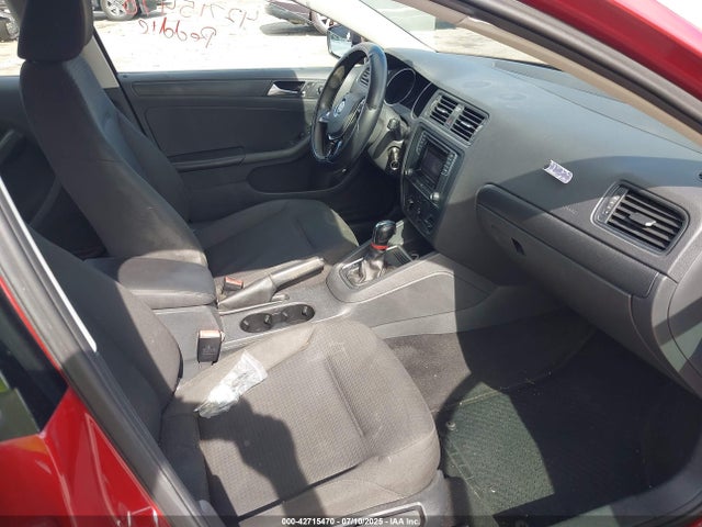 3VW267AJ6GM404237 Volkswagen 2016
