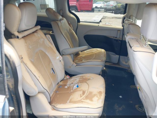 2017 CHRYSLER PACIFICA HYBRID 2C4RC1N72HR727698 Photo 7