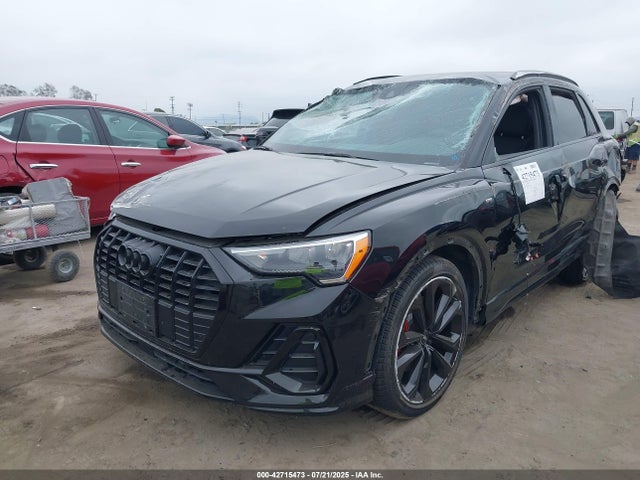 2021 AUDI Q3 WA1DECF37M1076315 Photo 1