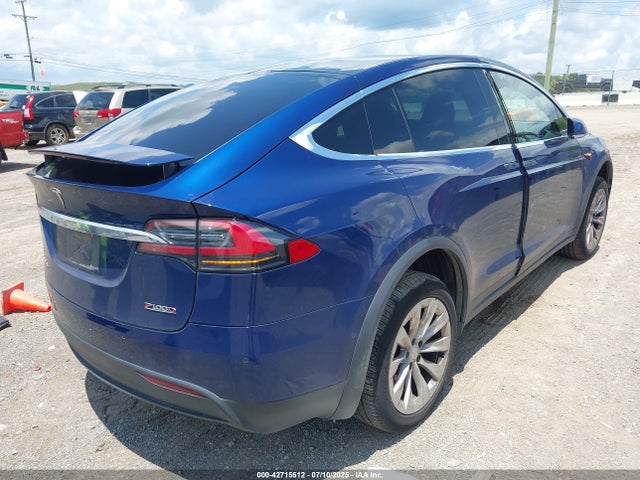 2017 TESLA MODEL X 5YJXCBE49HF053550 Photo 3