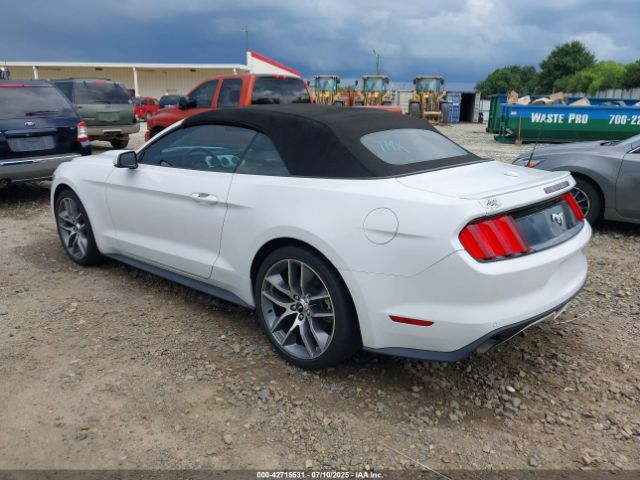 2016 FORD MUSTANG 1FATP8UH1G5326111 Photo 2