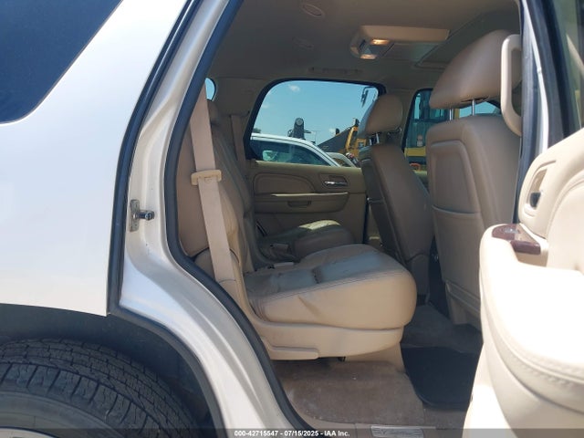 2011 CADILLAC ESCALADE 1GYS4BEF5BR260540 Photo 7