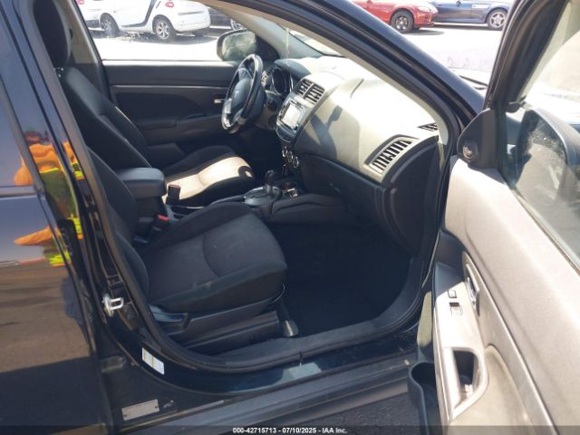 2017 MITSUBISHI OUTLANDER SPORT JA4AP3AW6HZ041514 Photo 4