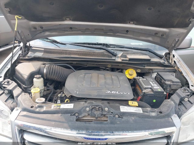 Chrysler 2016 2016 2C4RC1BG1GR292773 Image 10