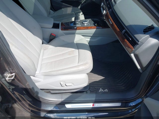 WAUENAF40JA113091 Audi A4