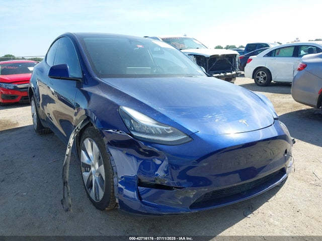 2023 TESLA MODEL Y 7SAYGDEE7PA056121 Photo 0
