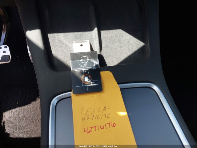 2023 TESLA MODEL Y 7SAYGDEE7PA056121 Photo 10