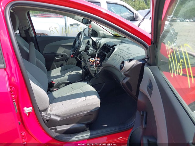 Chevrolet lwe 2015 1G1JA6SG2F4202444 Image 5