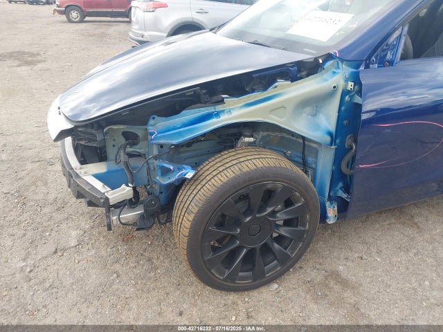 Tesla 2024 2024 7SAYGAEE8RF109560 Image 6