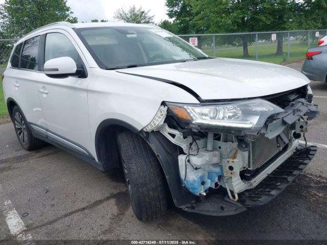2020 MITSUBISHI OUTLANDER JA4AD3A3XLZ040745 Photo 0