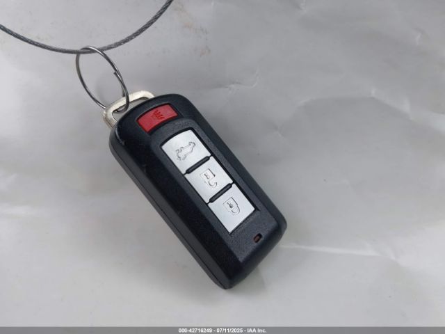 2020 MITSUBISHI OUTLANDER JA4AD3A3XLZ040745 Photo 10