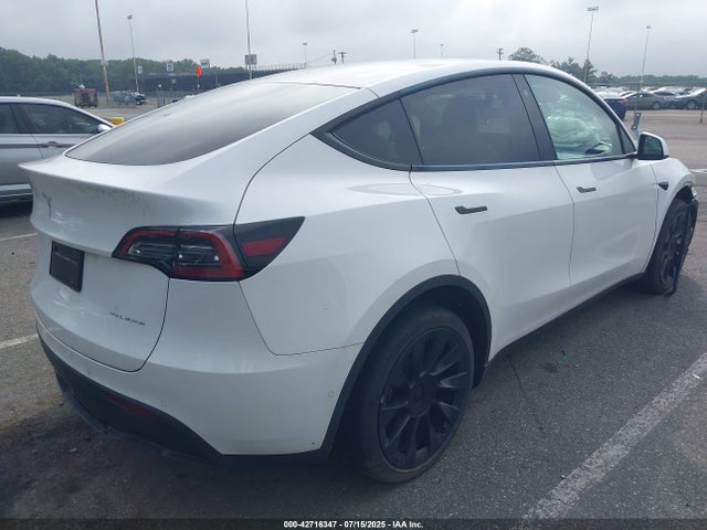 2022 TESLA MODEL Y 7SAYGDEE6NF313690 Photo 3
