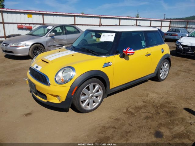 2008 MINI COOPER S WMWMF73568TT91873 Photo 1