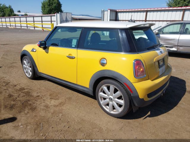 2008 MINI COOPER S WMWMF73568TT91873 Photo 2
