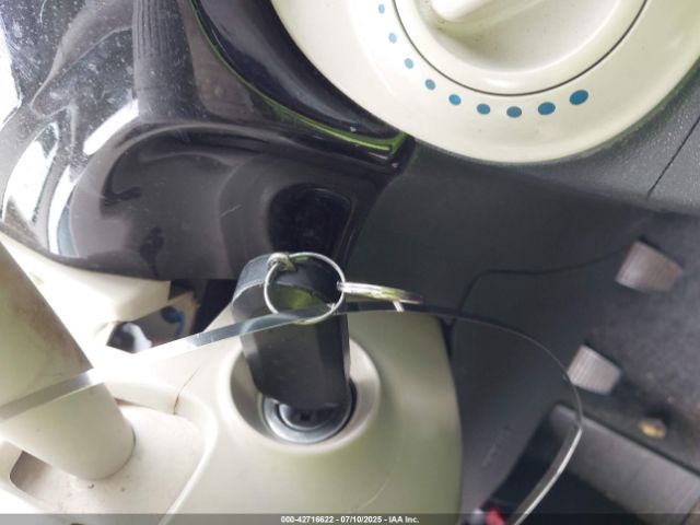 2013 FIAT 500 3C3CFFAR9DT717182 Photo 10