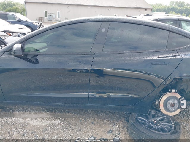 Tesla 2025 2025 5YJ3E1EA7SF893732 Image 13