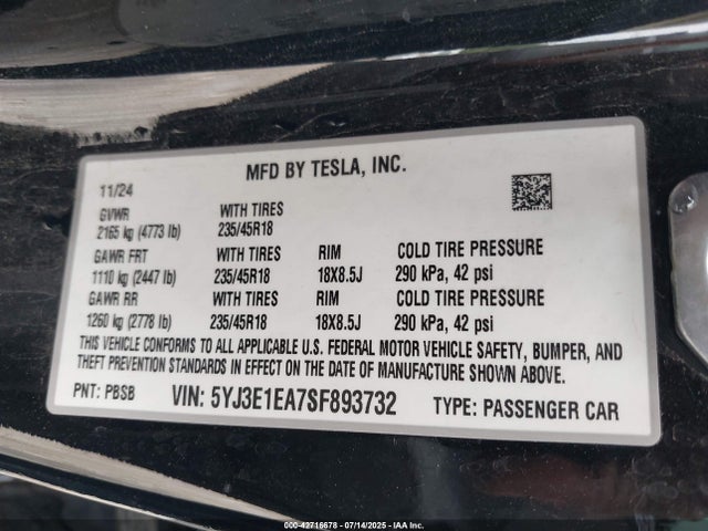 2025 TESLA MODEL 3 5YJ3E1EA7SF893732 Photo 8