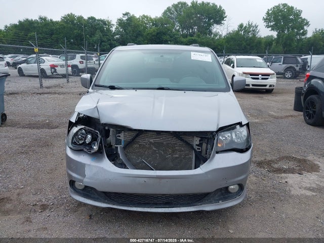 Dodge 2018 2018 2C4RDGEG7JR196617 Image 12