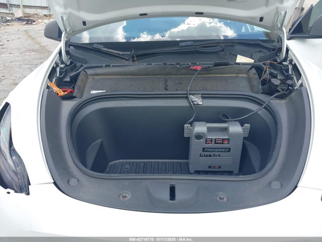 7SAYGDEE6NF364669 Tesla 2022