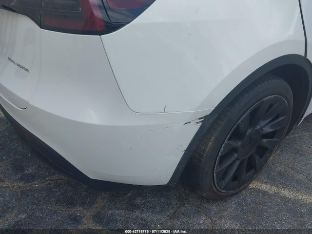 7SAYGDEE6NF364669 Tesla 2022