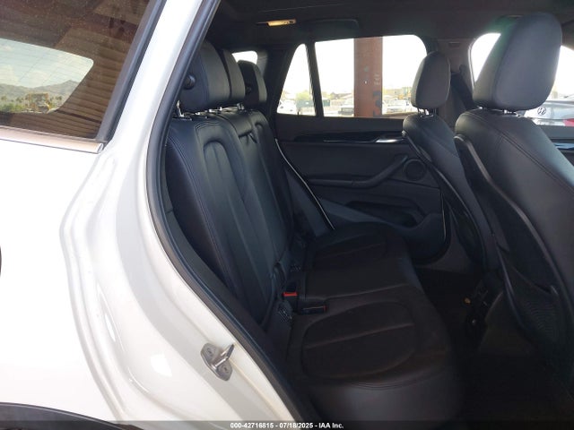 WBXHT3C37J5K30644 BMW X1