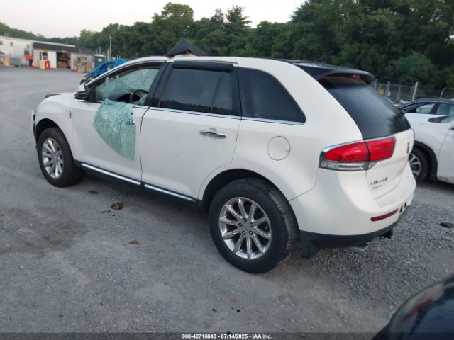 2012 LINCOLN MKX 2LMDJ8JK7CBL11960 Photo 2