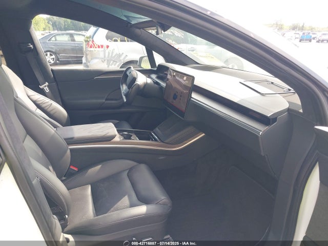 2023 TESLA MODEL X 7SAXCAE58PF365234 Photo 4