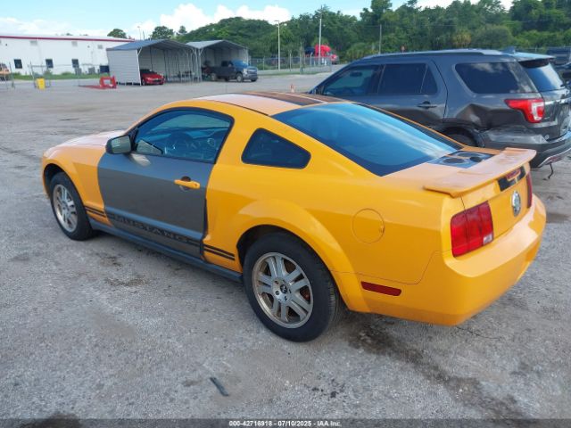 2007 FORD MUSTANG 1ZVHT80NX75212760 Photo 2