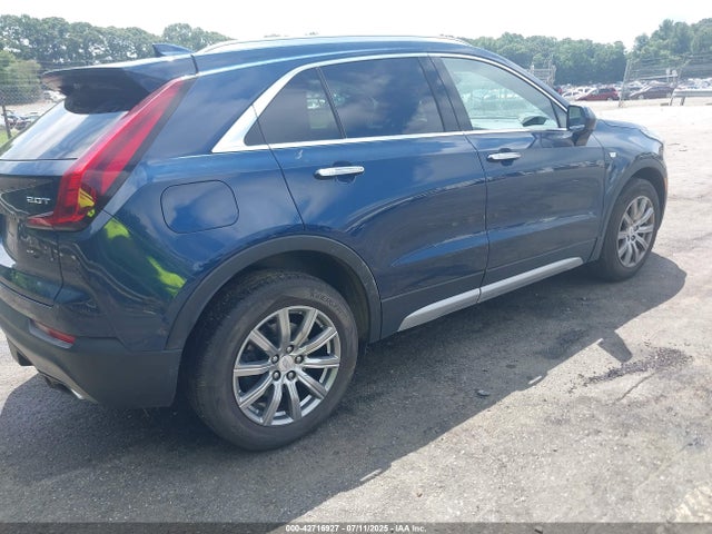 2019 CADILLAC XT4 1GYFZCR42KF204638 Photo 3