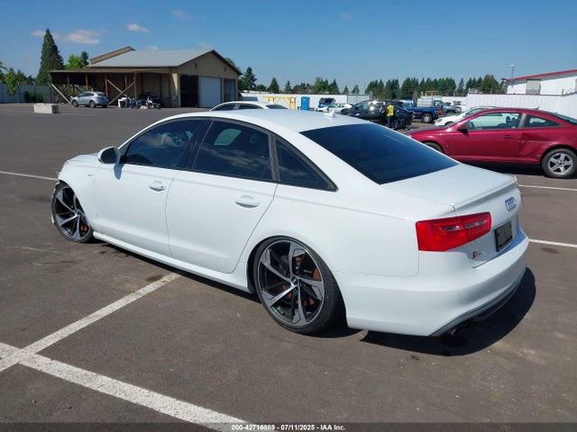 WAUF2AFC4EN055957 Audi S6