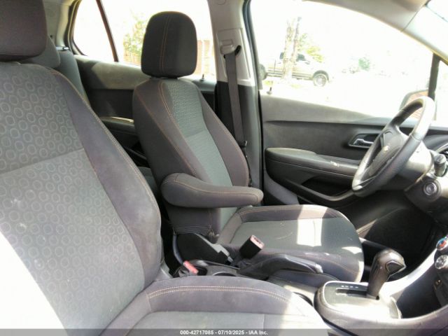 2020 CHEVROLET TRAX 3GNCJKSB8LL151994 Photo 4