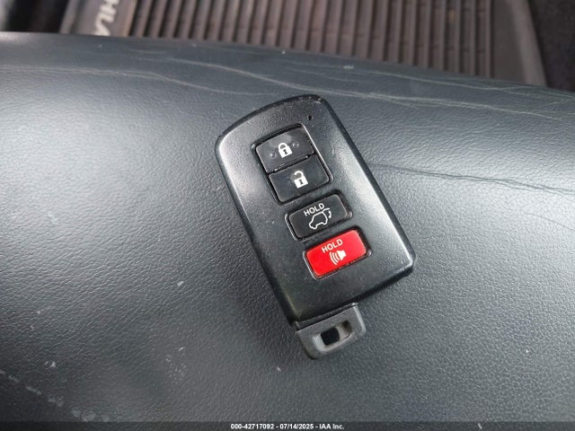 Toyota 2gr-fe 2016 5TDJKRFH0GS328798 Image 11