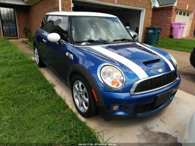 2009 MINI COOPER WMWMF735X9TW80840