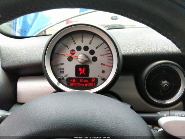 2009 MINI COOPER WMWMF735X9TW80840 Photo 6