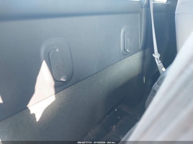 2017 CHEVROLET SILVERADO 1500 1GCNKNEH6HZ370954 Photo 7