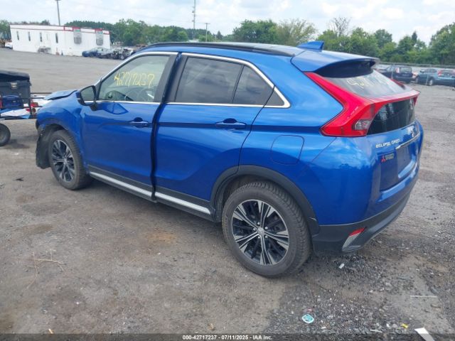 2020 MITSUBISHI ECLIPSE CROSS JA4AT5AA4LZ030824 Photo 2