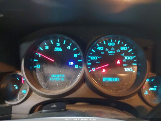 2011 CHEVROLET SILVERADO 1500 1GCRKREA8BZ268901 Photo 6
