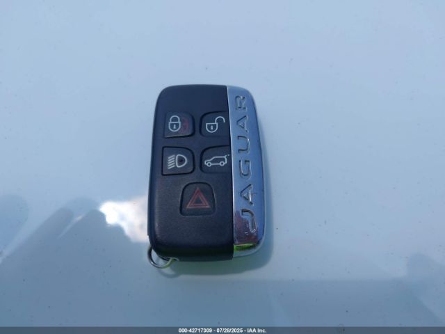 2018 JAGUAR F-PACE SADCK2FX2JA249777 Photo 10