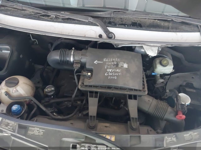 WD3PE8CD3JP597645 Mercedes-Benz mg5+mh5 with brake assist