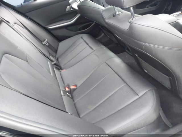 2021 BMW 330I 3MW5R1J04M8B69253 Photo 7