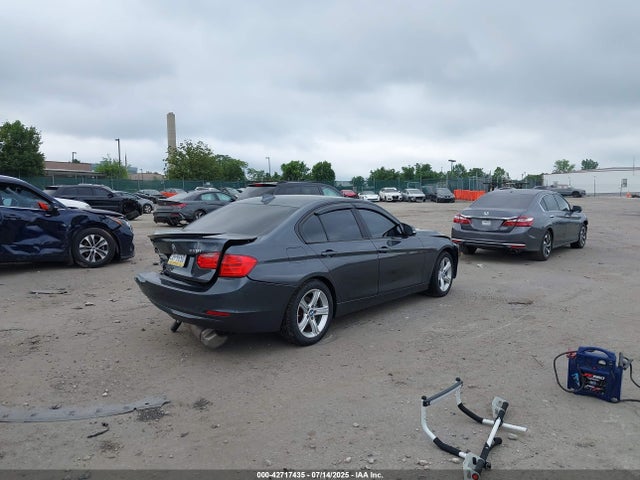 BMW 328I 2015 WBA3B3C59FF546640 Image 4