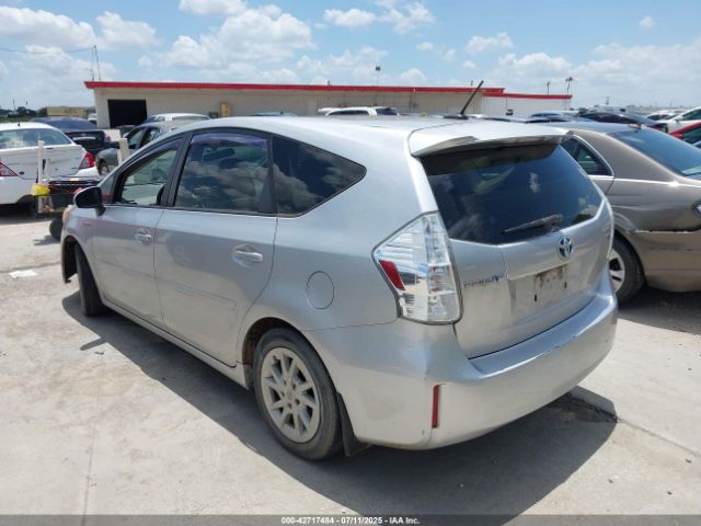 2013 TOYOTA PRIUS V JTDZN3EUXD3195549 Photo 2