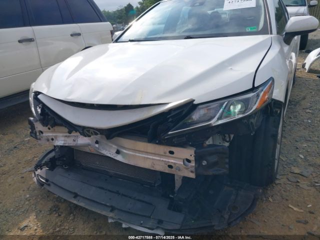 2018 TOYOTA CAMRY 4T1B11HK4JU090941 Photo 5