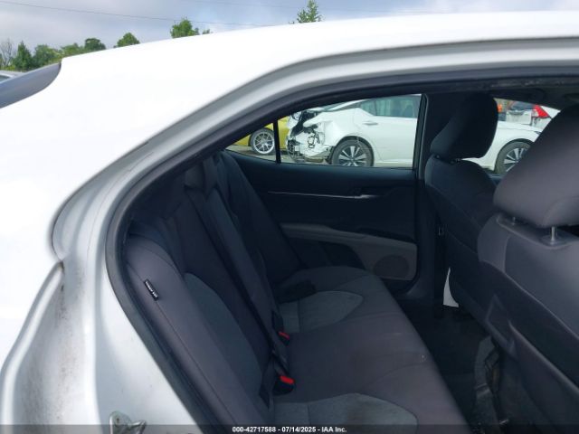 2018 TOYOTA CAMRY 4T1B11HK4JU090941 Photo 7