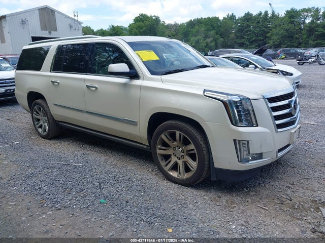 2015 CADILLAC ESCALADE ESV 1GYS4JKJXFR298970 Photo 0