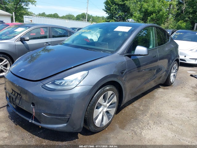 2021 TESLA MODEL Y 5YJYGDEE2MF242063 Photo 1