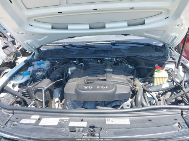 2016 VOLKSWAGEN TOUAREG WVGEF9BP6GD006015 Photo 9