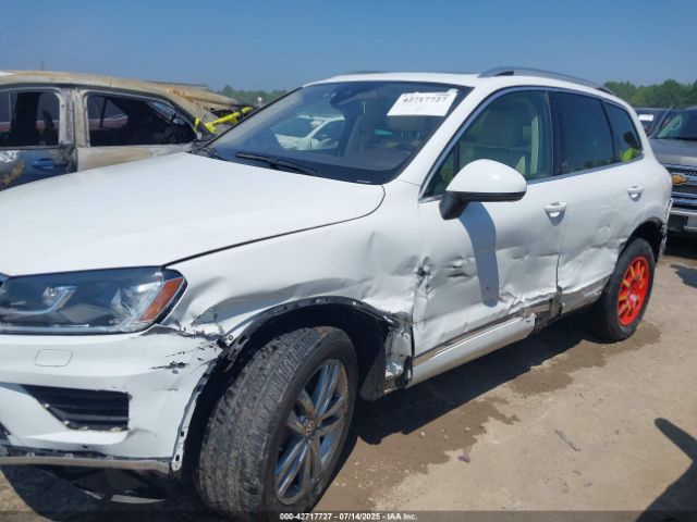 2016 VOLKSWAGEN TOUAREG WVGEF9BP6GD006015 Photo 5